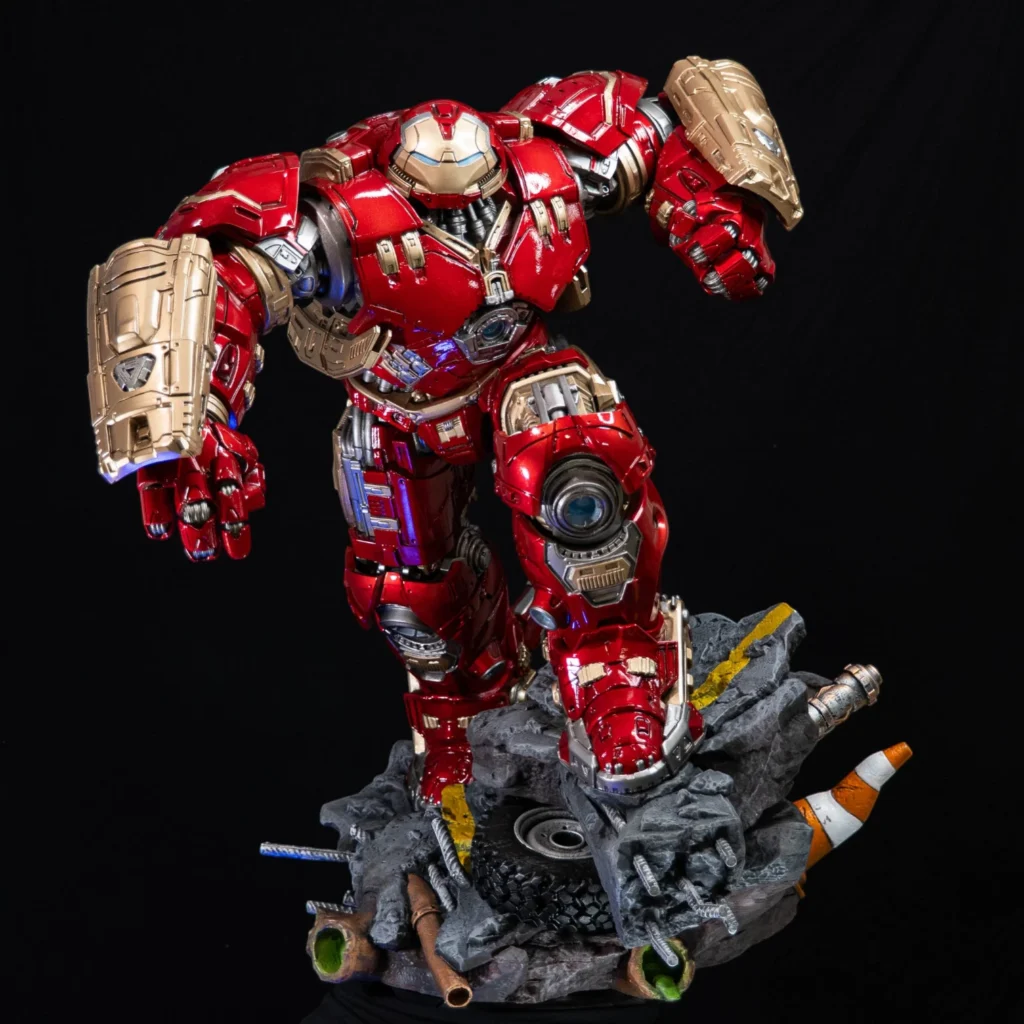 Hulkbuster 1/3:33 Scale